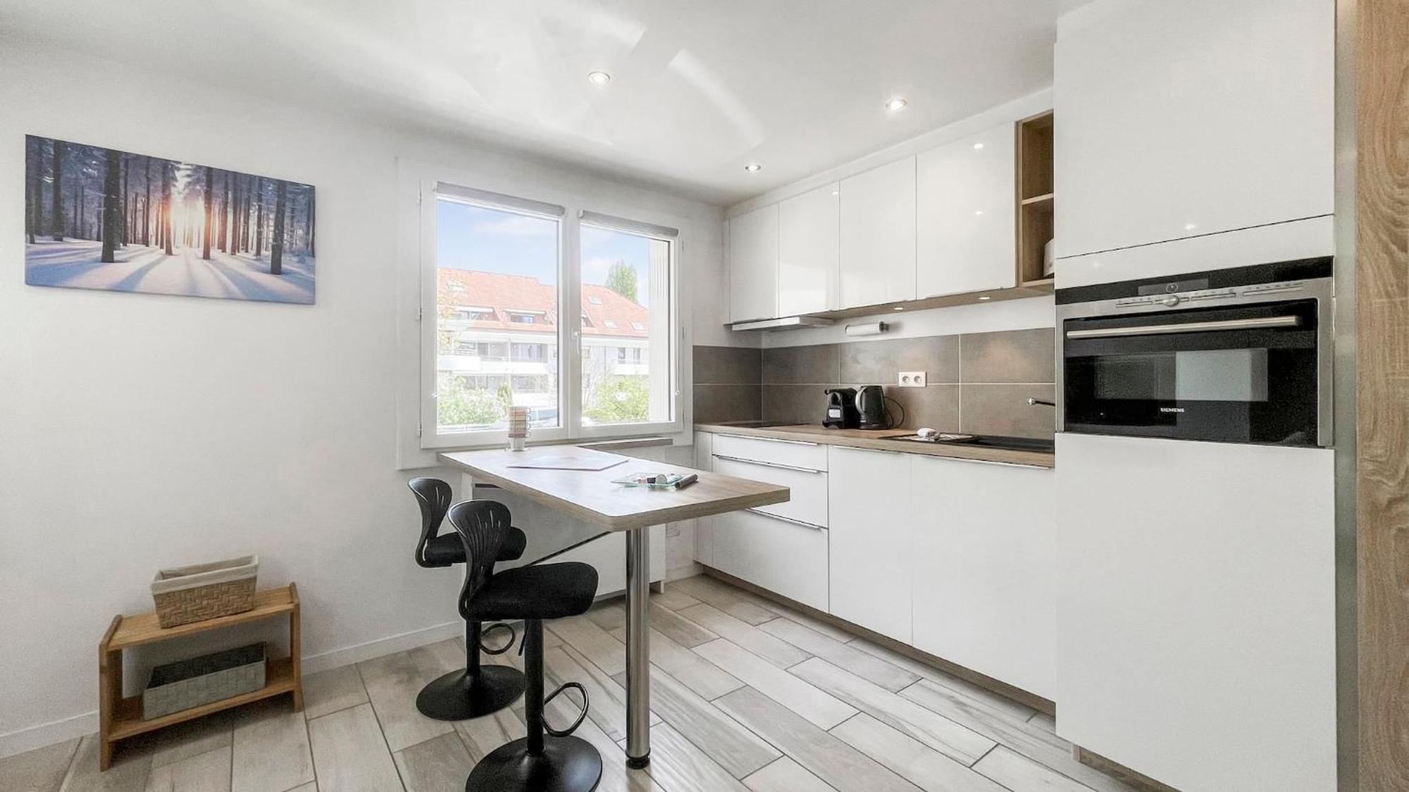 Homey Tidy - New / Proche Centre Annecy / Parking Gratuit / Logement Entierement Equipe Екстер'єр фото